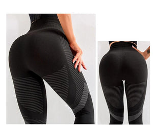 Seamless Female Yoga/Gym Leggings.